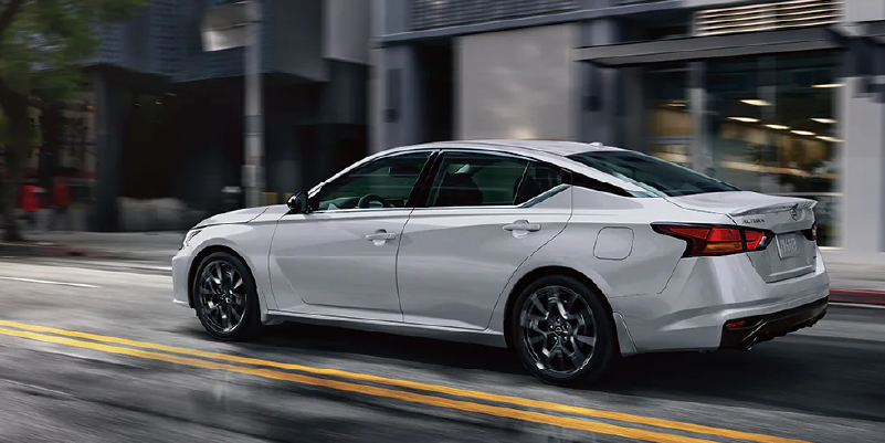 2024-Nissan-Altima-Exterior.webp
