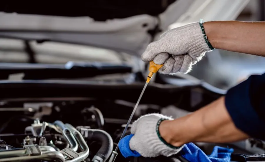 oil-change-small-image-3.jpg