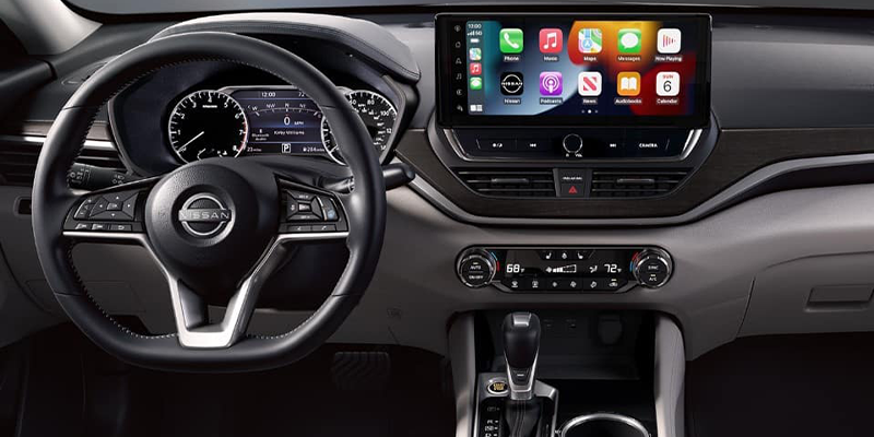nissan-interior.png
