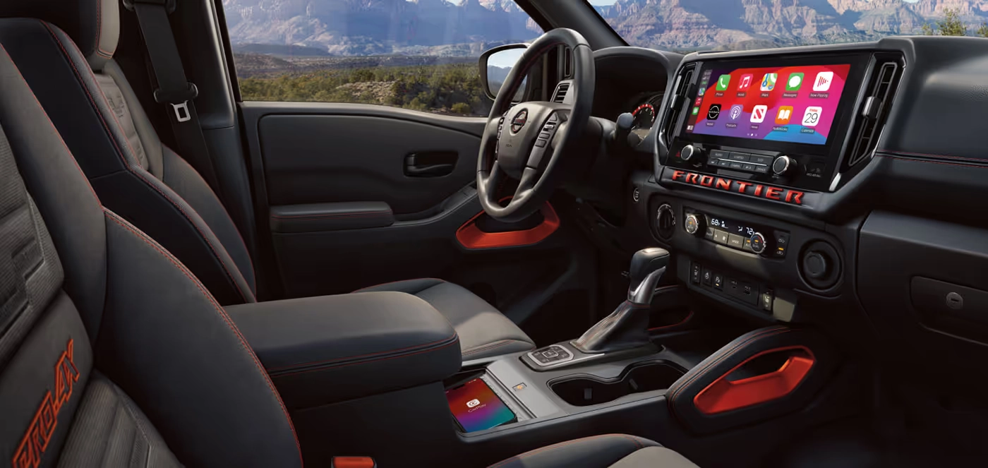 nissan-frontier-interior-desk.webp