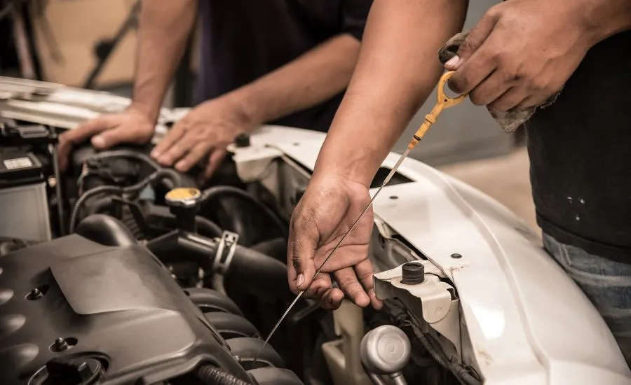 oil-change-small-image-3.jpg